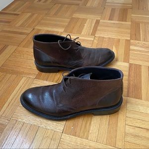 TO BOOT NEW YORK // Brown Leather Chukka Boot